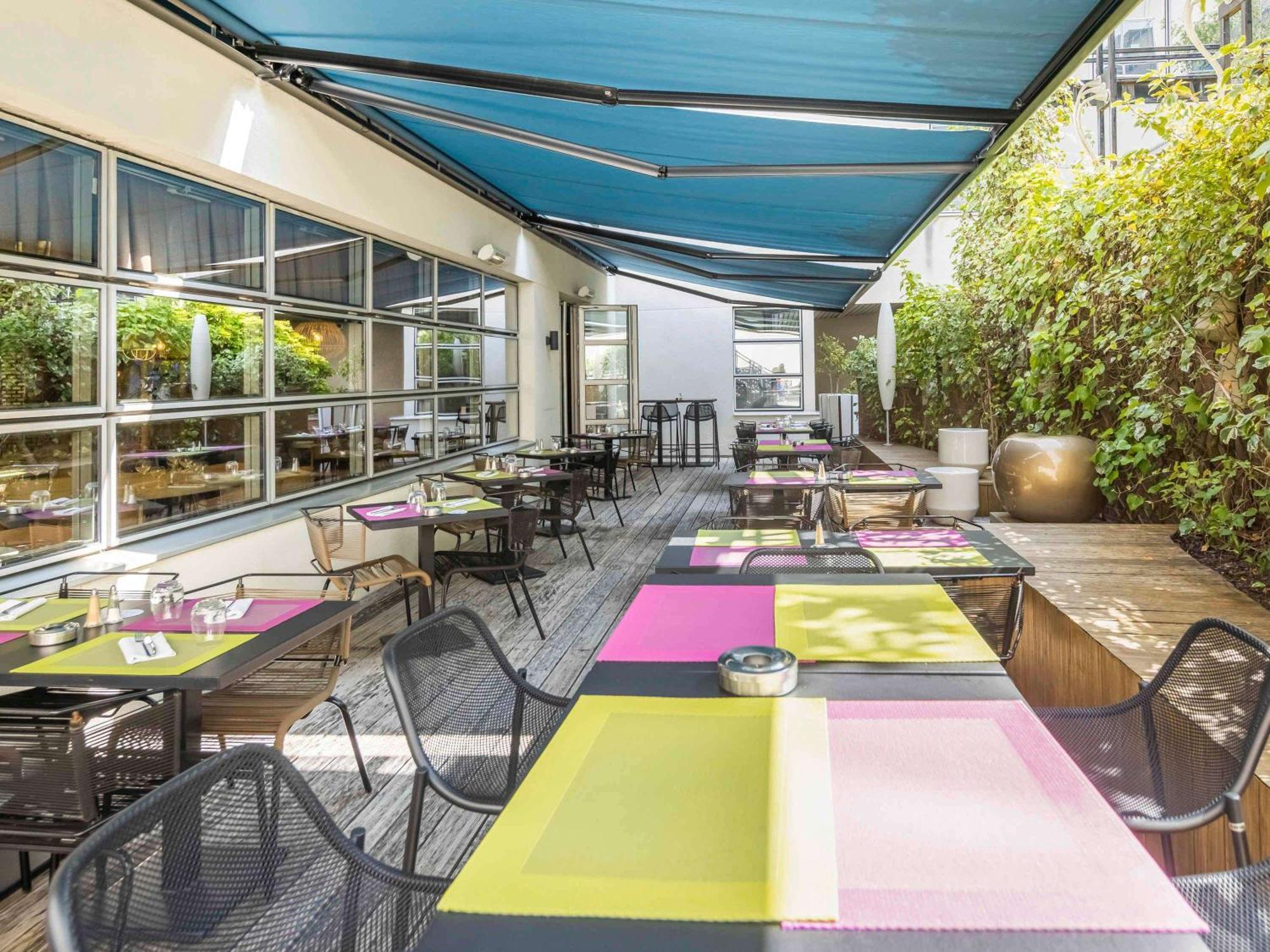Mercure Paris Massy Gare Tgv Exterior foto